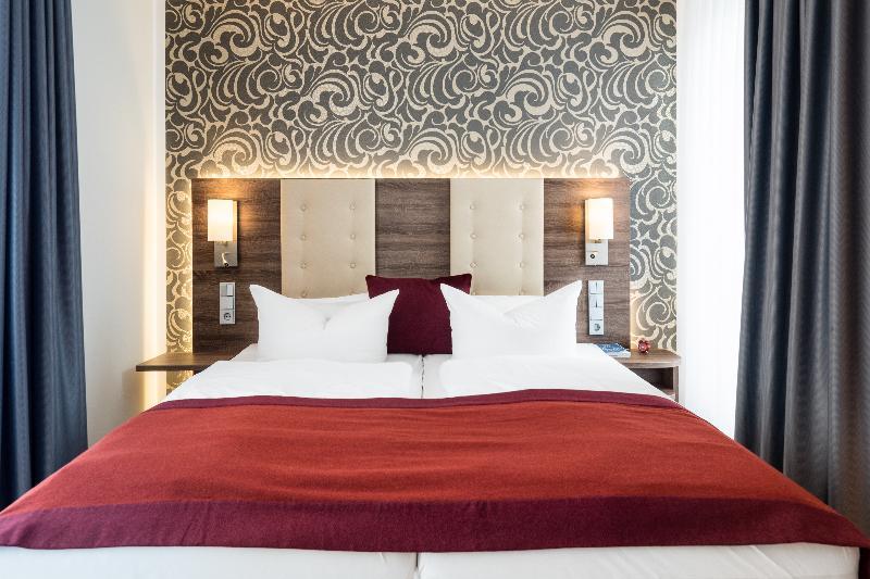 Hotel Deutsches Haus Бонн Экстерьер фото
